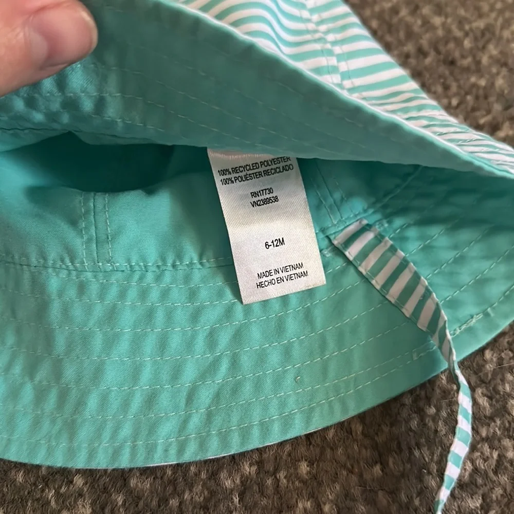 N/A teal bucket